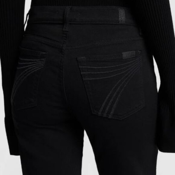 7 For All Mankind Dojo Flare, 7U452216, Black 7 Pocket, 32x32, EUC, $229 MSRP